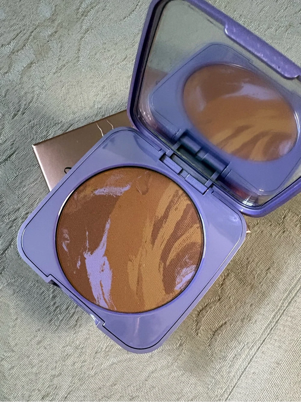 What’s Up Beauty Cheeque Terre Marbled Baked Powder Bronzer - Tan 30 BNIB
